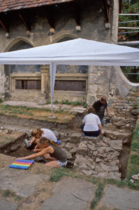 Lehrgrabung Klarissenkloster Pfullingen